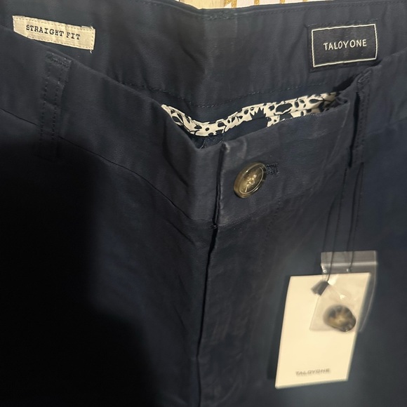 NWT Navy Straight Fit Men’s Pants - Picture 3 of 3